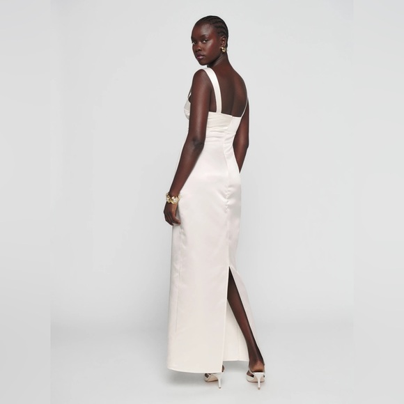 Reformation size 4 Willy dress in cream - Picture 3 of 7